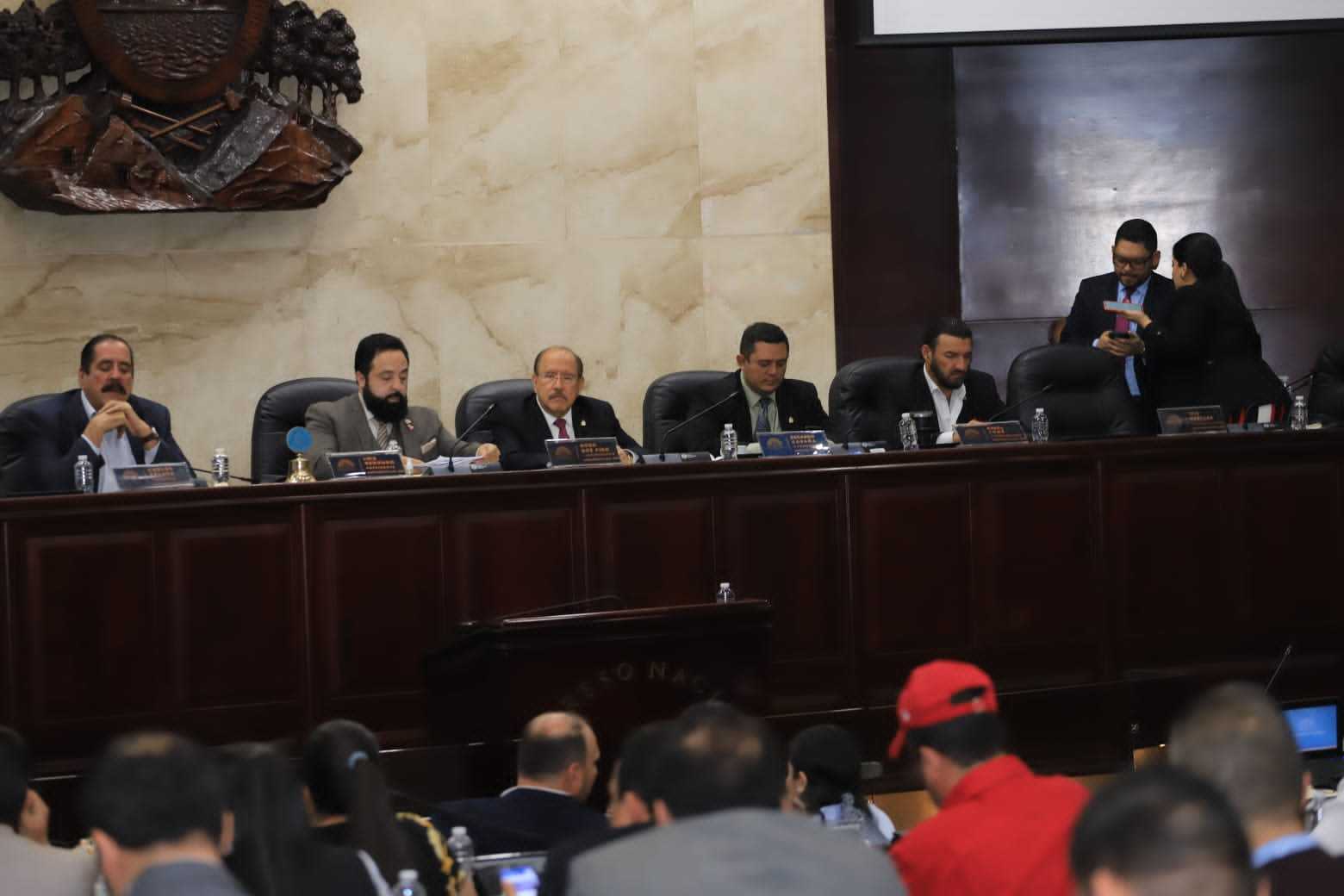 Congreso del Pueblo aprobó préstamo para ejecutar el “Programa Temporal de Apoyo ante la Crisis de los Combustibles”